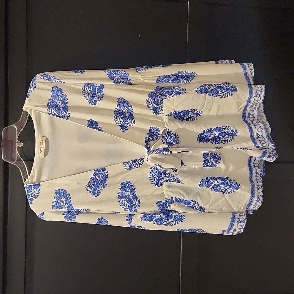 Impressions SZ L (more like a medium) romper